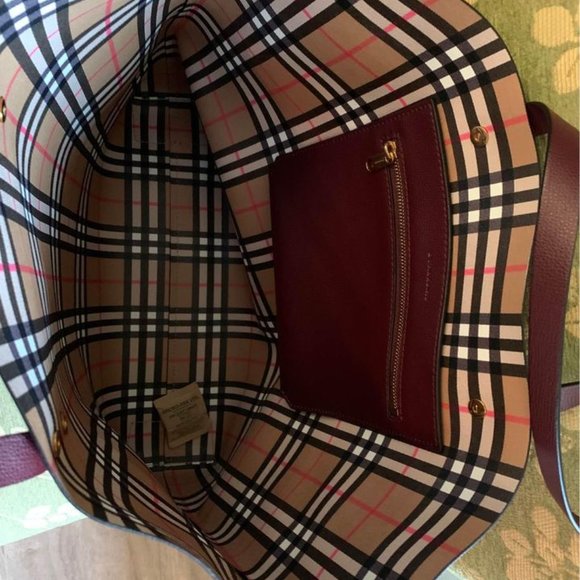 Burberry Leather Tote Bag - Picture 2 of 3